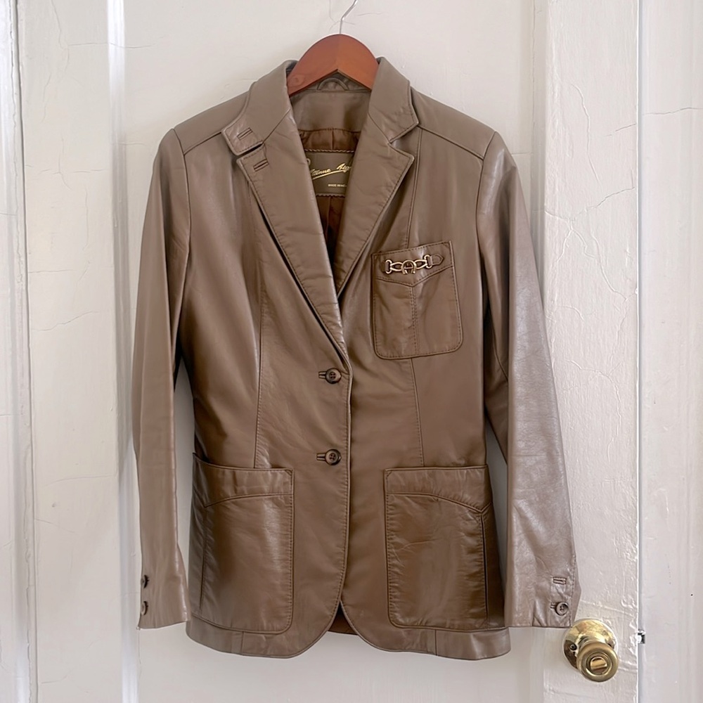 Aigner vintage leather blazer
